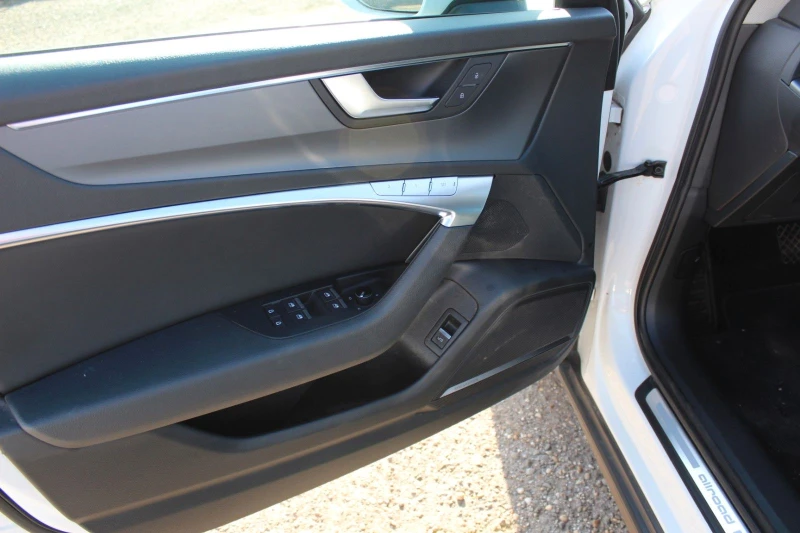 Audi A6 Allroad 50TDI/286HP/NAVI-PLUS/CAM/AMBI/KLESS/LED/378v, снимка 15 - Автомобили и джипове - 50210070
