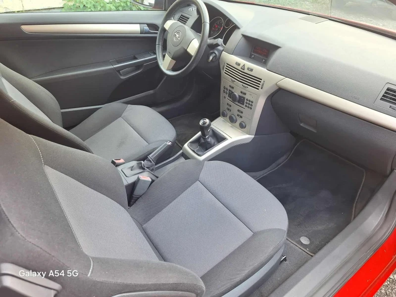 Opel Astra 1.4 16V, снимка 8 - Автомобили и джипове - 52031656
