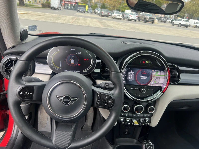 Mini Cooper s SE Facelift, снимка 8 - Автомобили и джипове - 52134523