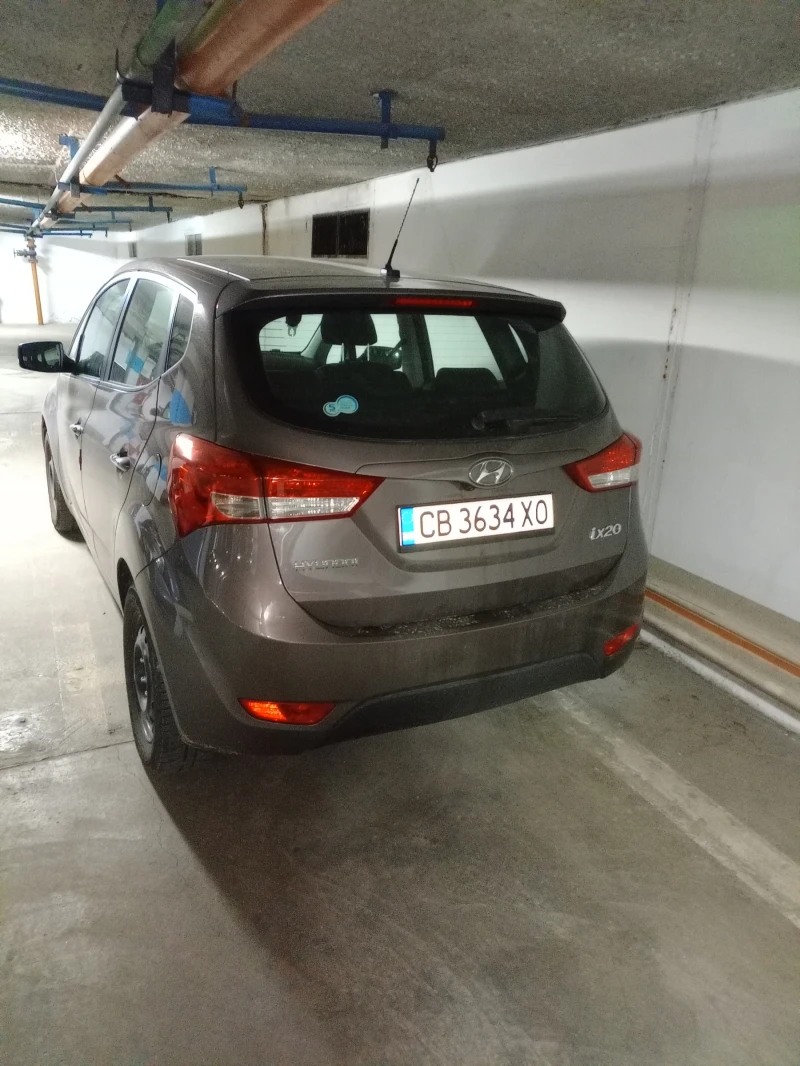 Hyundai Ix20 1.6 i 125hp, снимка 6 - Автомобили и джипове - 52387417