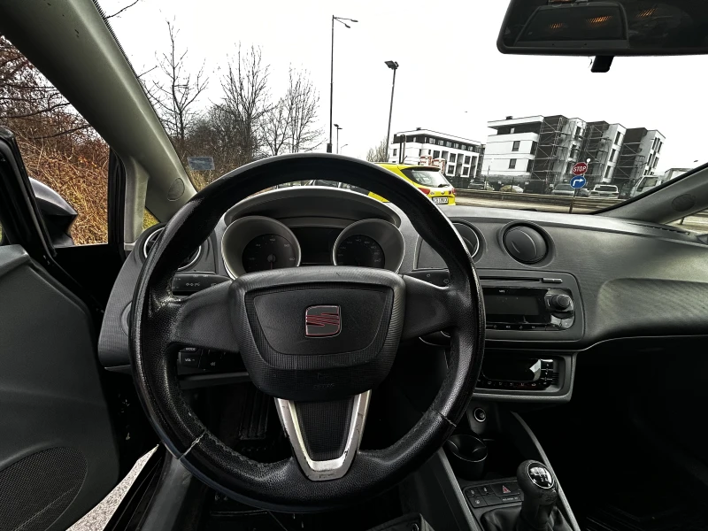 Seat Ibiza, снимка 11 - Автомобили и джипове - 53222750