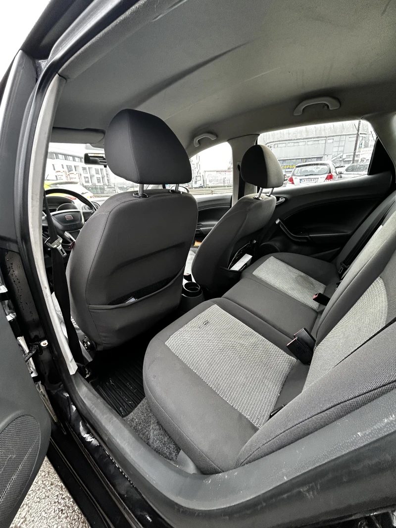 Seat Ibiza, снимка 8 - Автомобили и джипове - 53222750