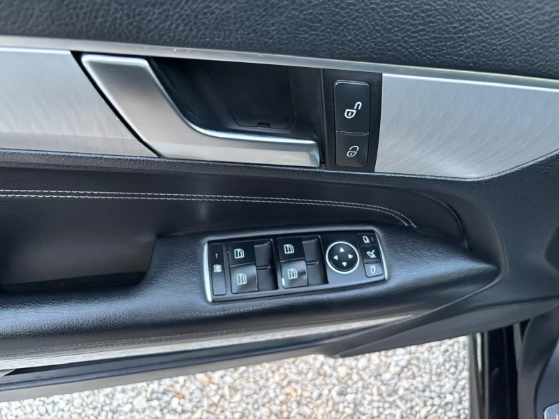 Mercedes-Benz E 400, снимка 6 - Автомобили и джипове - 53237212