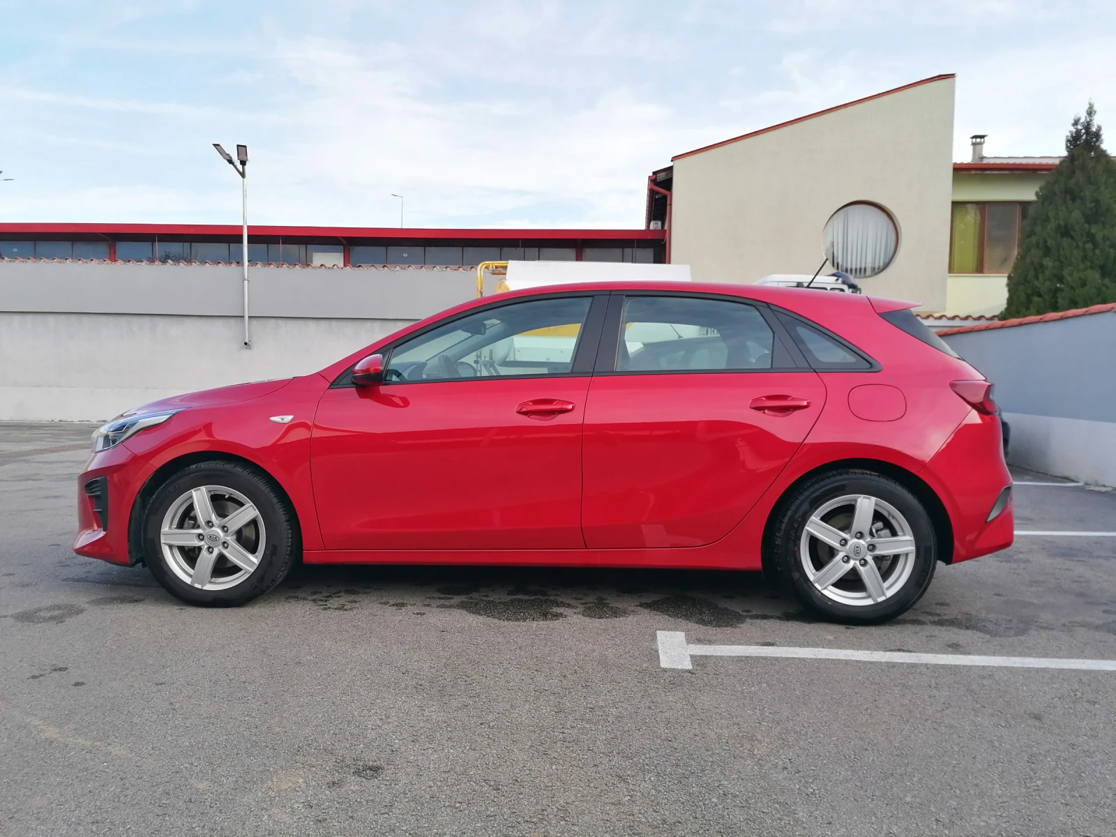 Kia Ceed 1.0 GDI - изображение 6