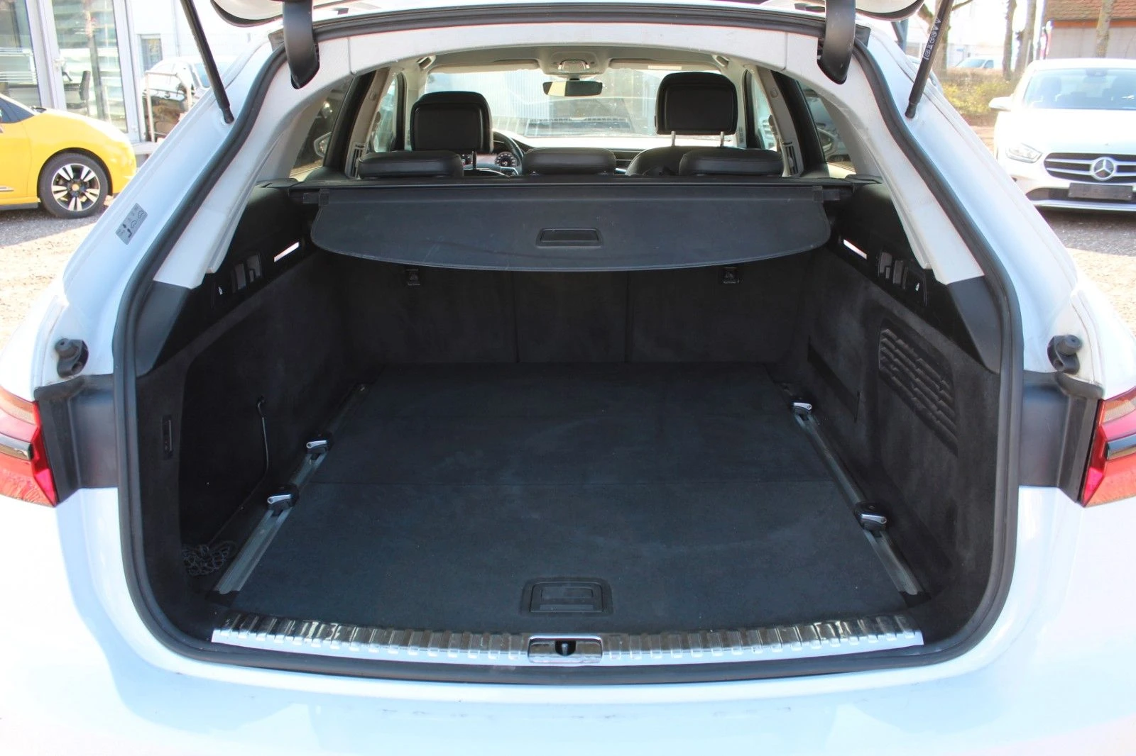 Audi A6 Allroad 50TDI/286HP/NAVI-PLUS/CAM/AMBI/KLESS/LED/378v - изображение 7
