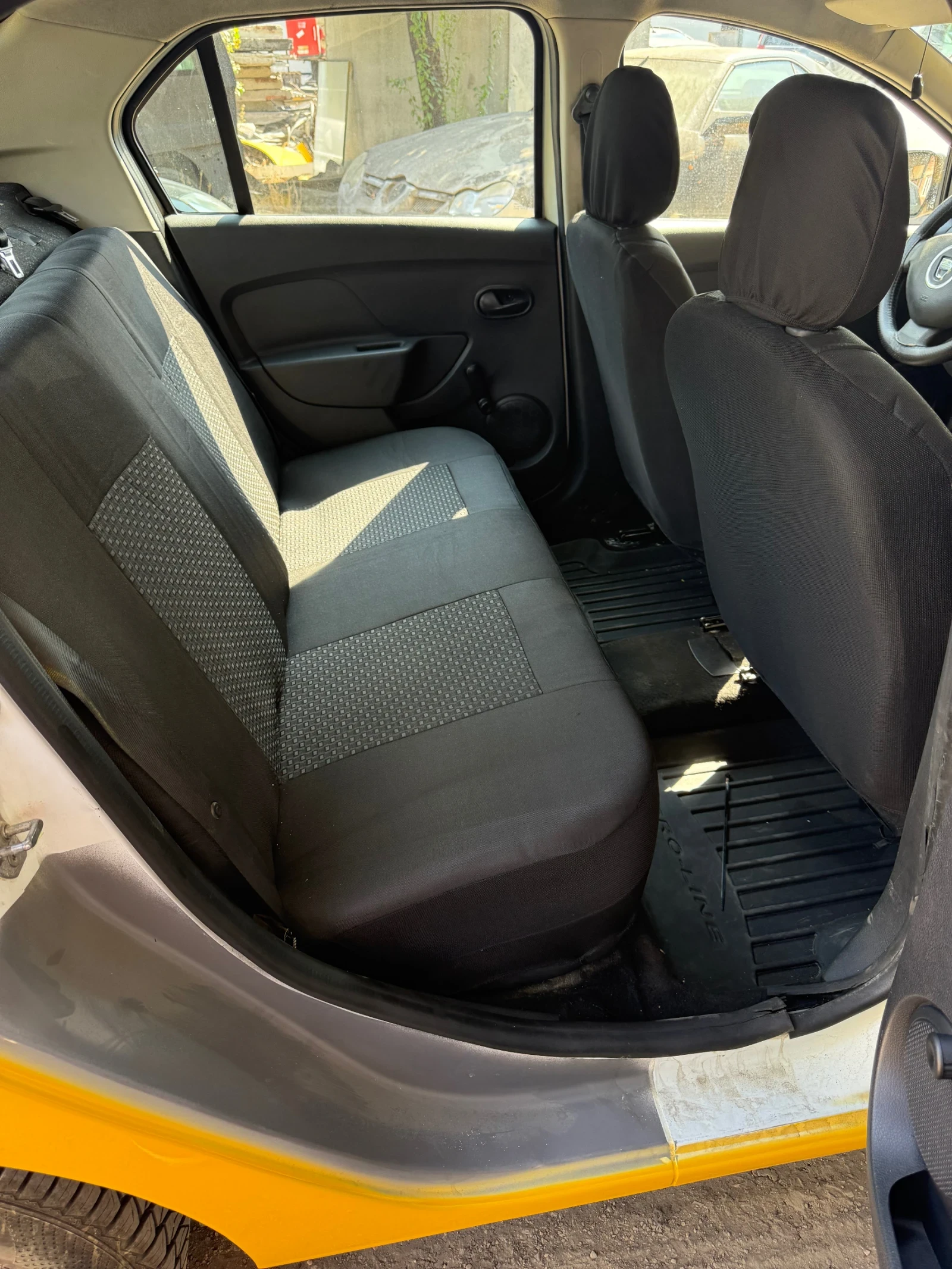 Dacia Logan 1.2 - изображение 3