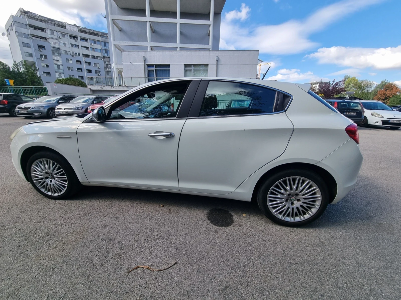 Alfa Romeo Giulietta  - изображение 3