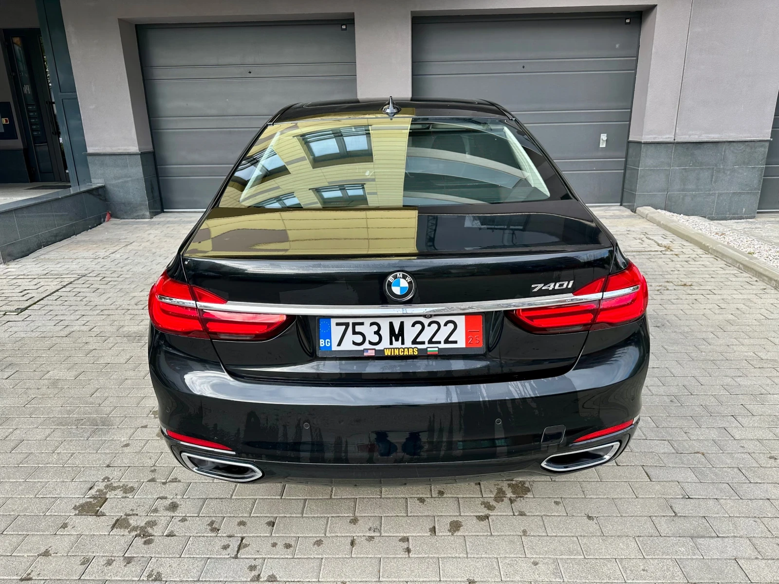 BMW 740 Li - изображение 8