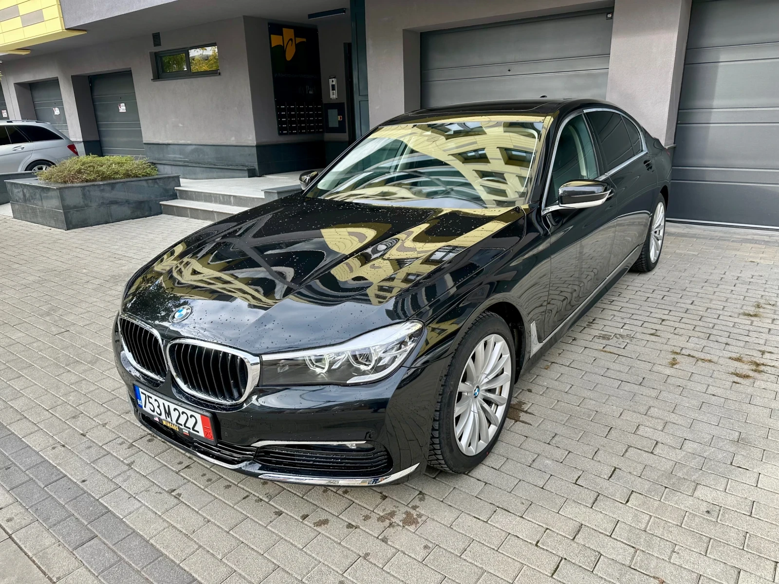 BMW 740 Li - изображение 3