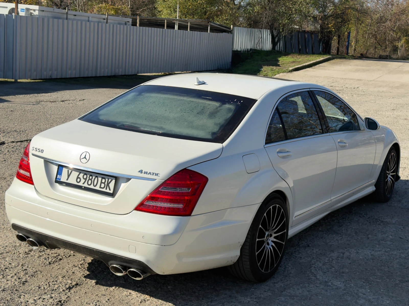 Mercedes-Benz S 550 - AMG/МАСАЖИ/ПОДГРЕВ И ОБДУХВАНЕ/4MATIC - изображение 6