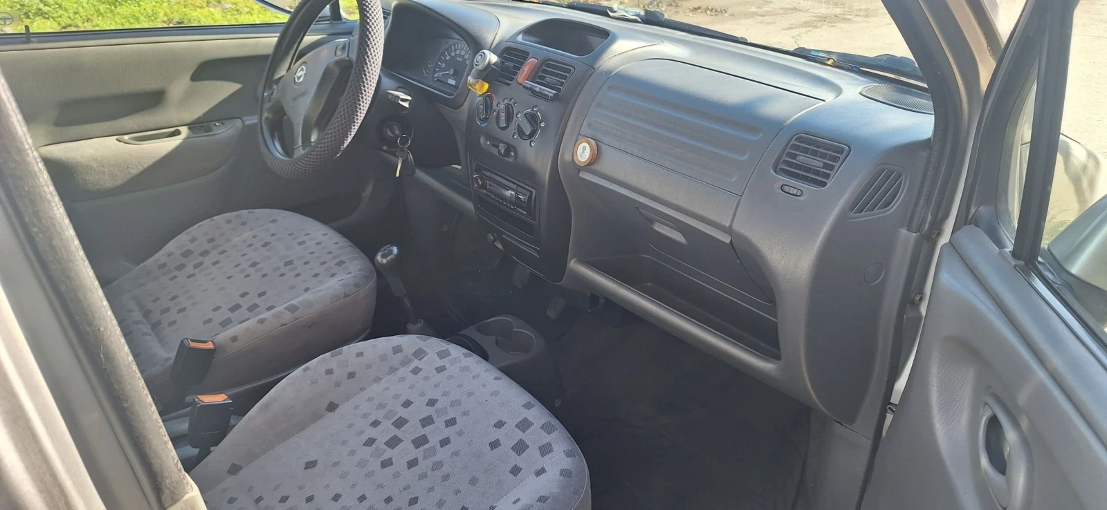 Opel Agila  - изображение 5