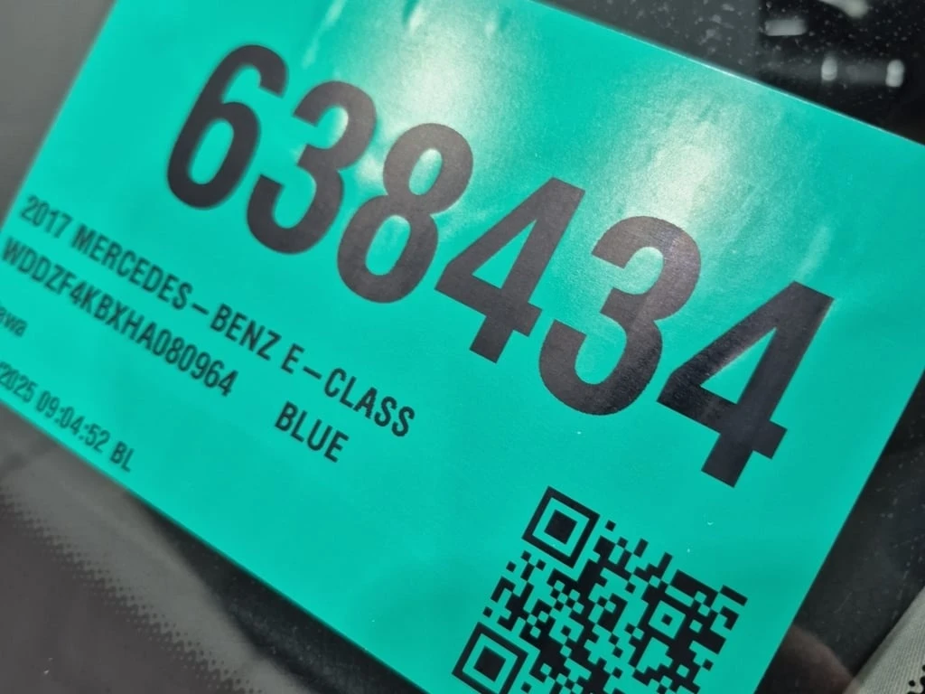 Mercedes-Benz E 300 * CARFAX *  | Mobile.bg � ����������� 14