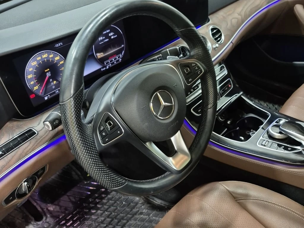 Mercedes-Benz E 300 * CARFAX *  | Mobile.bg � ����������� 11