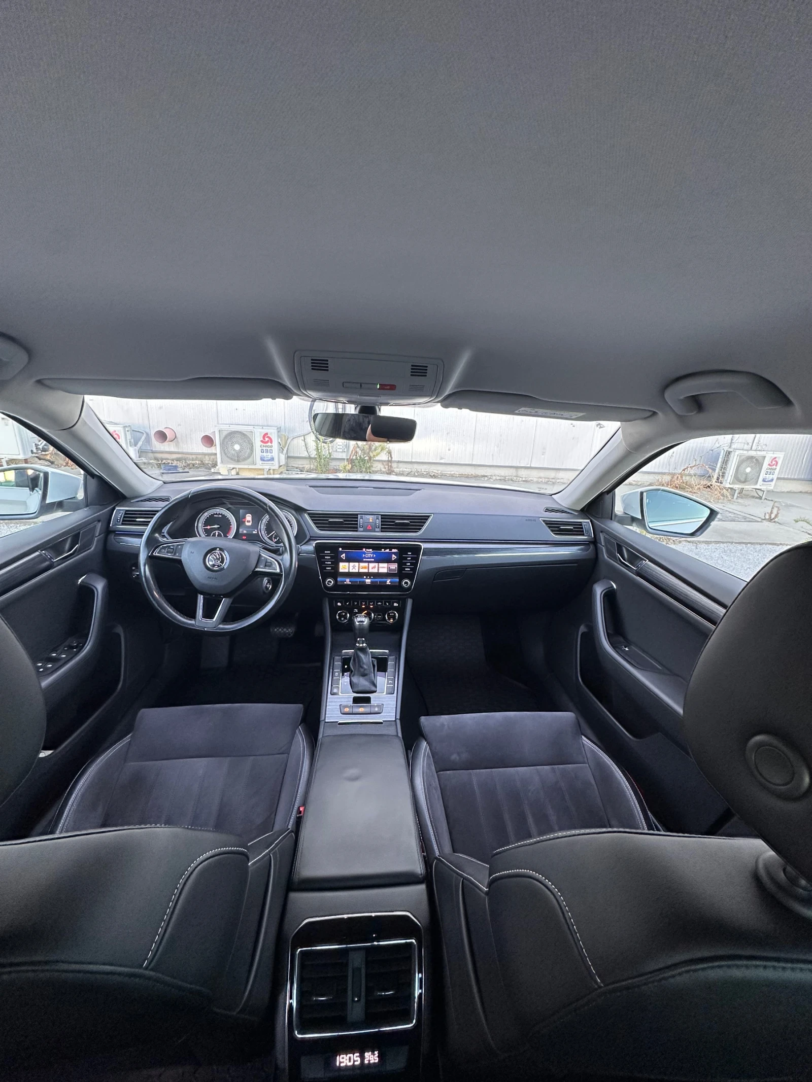 Skoda Superb Facelift 2.0TDI DSG7 190 - изображение 9