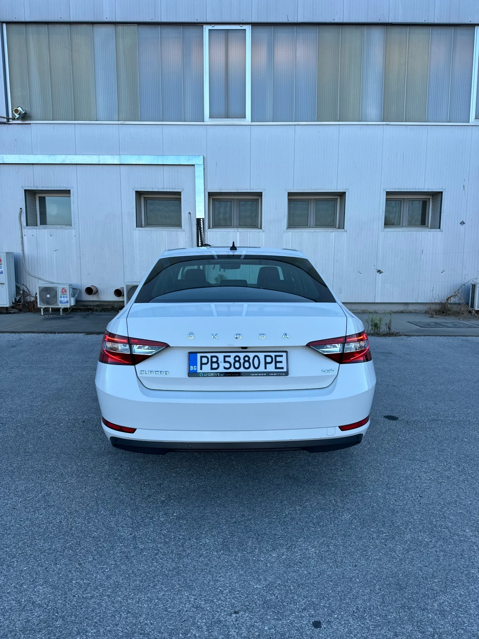 Skoda Superb Facelift 2.0TDI DSG7 190 - изображение 2