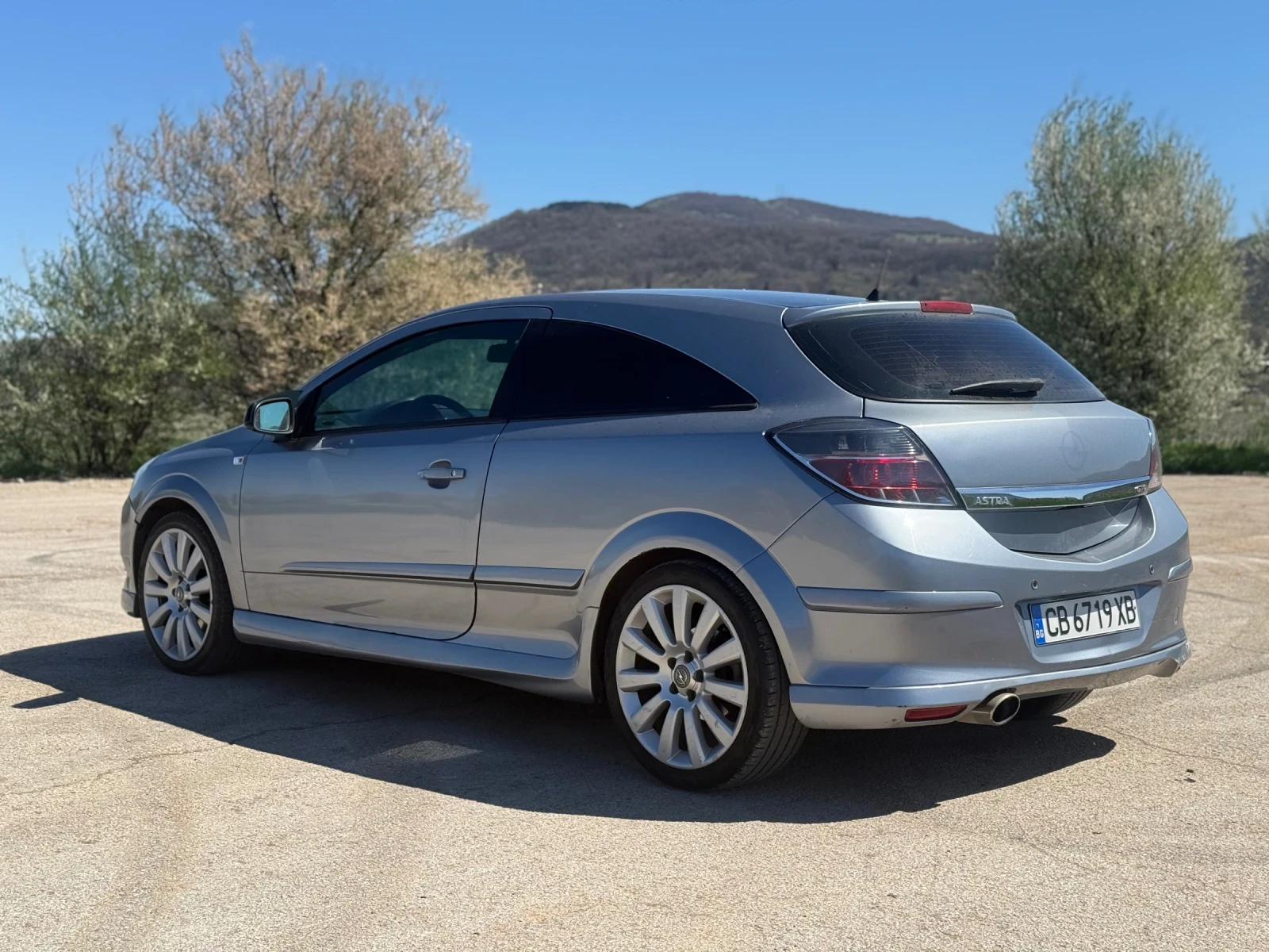 Opel Astra, снимка 4 - Автомобили и джипове - 53625993