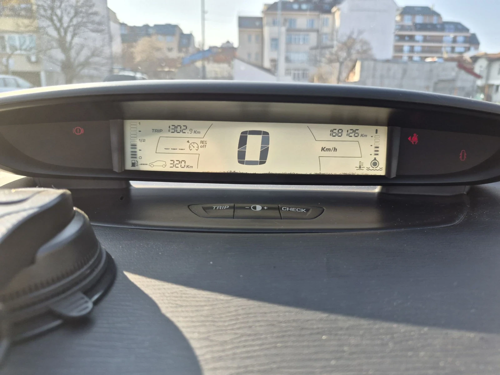 Citroen C4 1ви Собственик, снимка 9 - Автомобили и джипове - 53833681