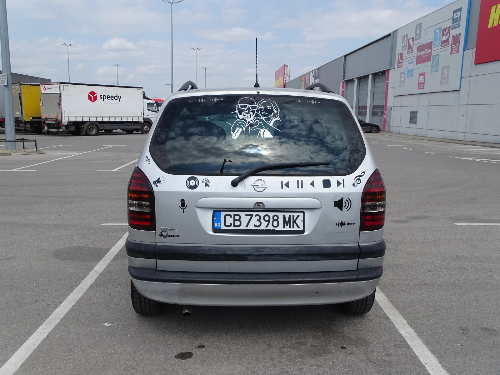 Opel Zafira на газ , снимка 11 - Автомобили и джипове - 53863240