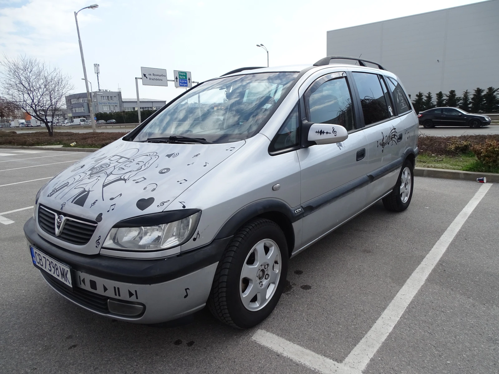 Opel Zafira на газ , снимка 4 - Автомобили и джипове - 53863240