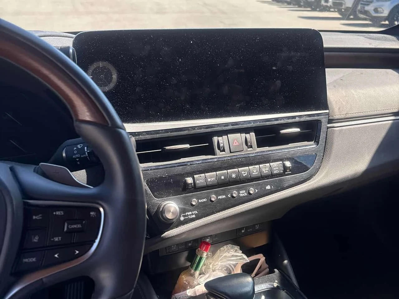 Lexus ES * 250 * CARFAX * ОБДУХВАНЕ * СЛЕДЕНЕ НА ЛЕНТИ, снимка 9 - Автомобили и джипове - 54143906