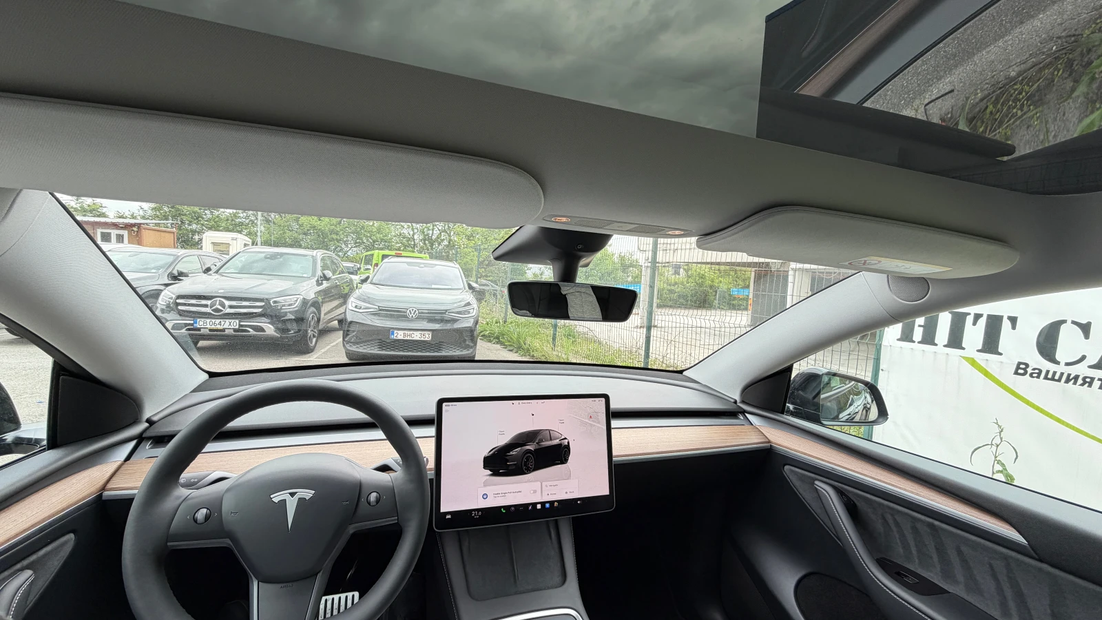 Tesla Model Y Dual Motor Performance , снимка 13 - Автомобили и джипове - 54450646