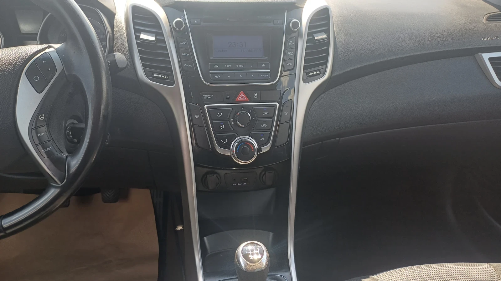 Hyundai I30 1, 6 CRDI  | Mobile.bg � ����������� 8