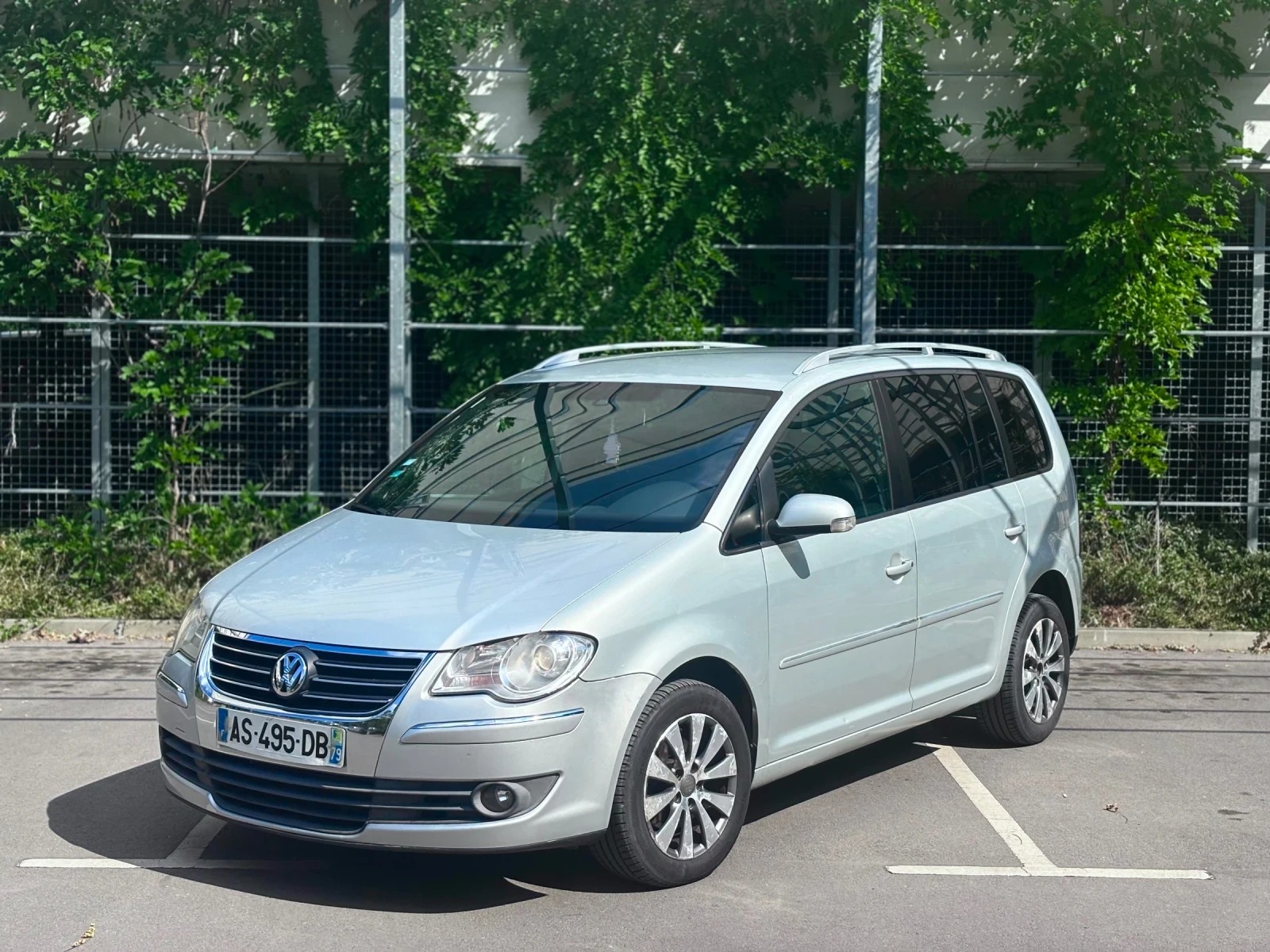 VW Touran 2.0Tdi DSG Full