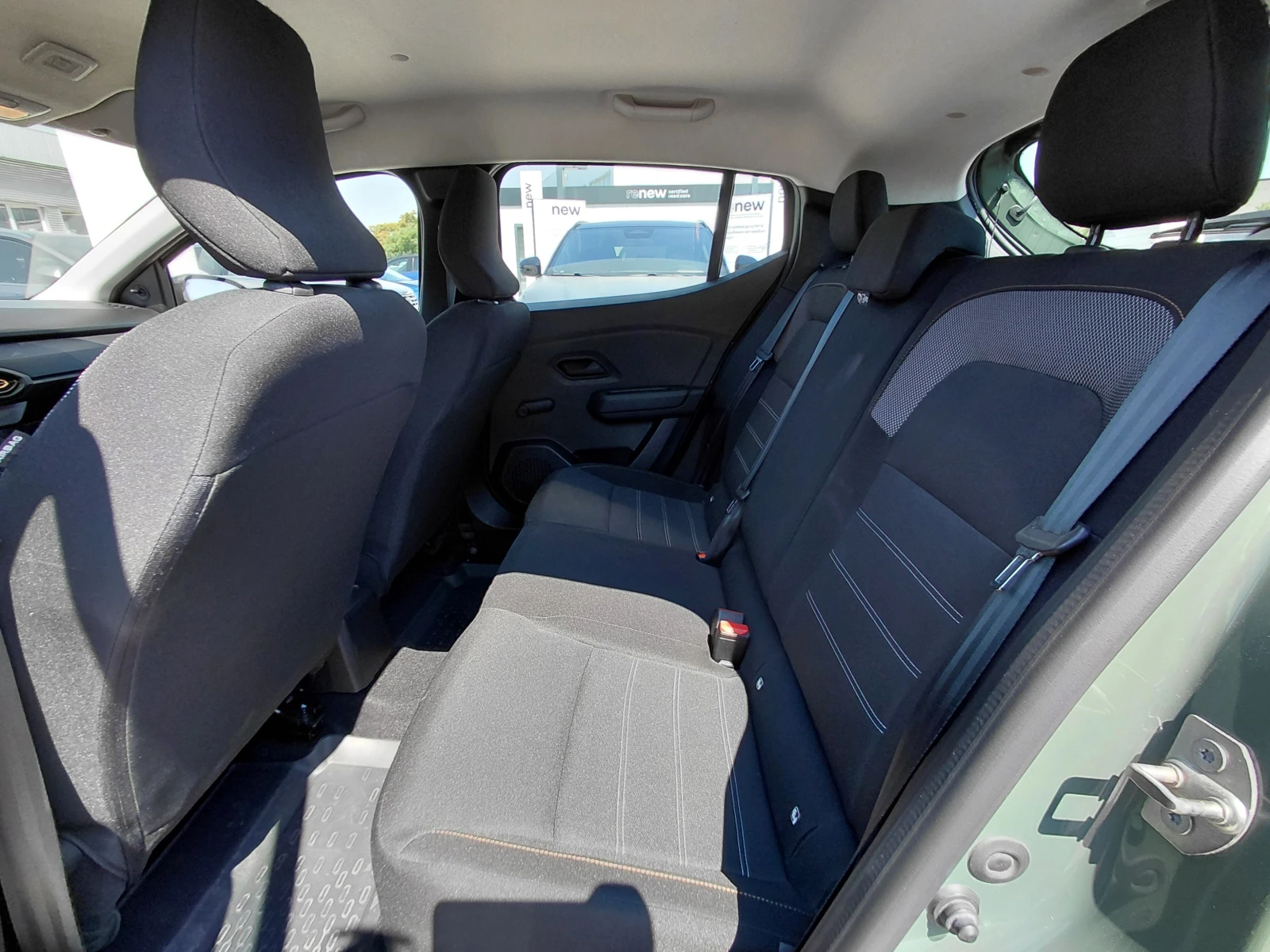 Dacia Sandero Stepway/Expression / 100к.с/Газ/Бензин, снимка 15 - Автомобили и джипове - 55796821