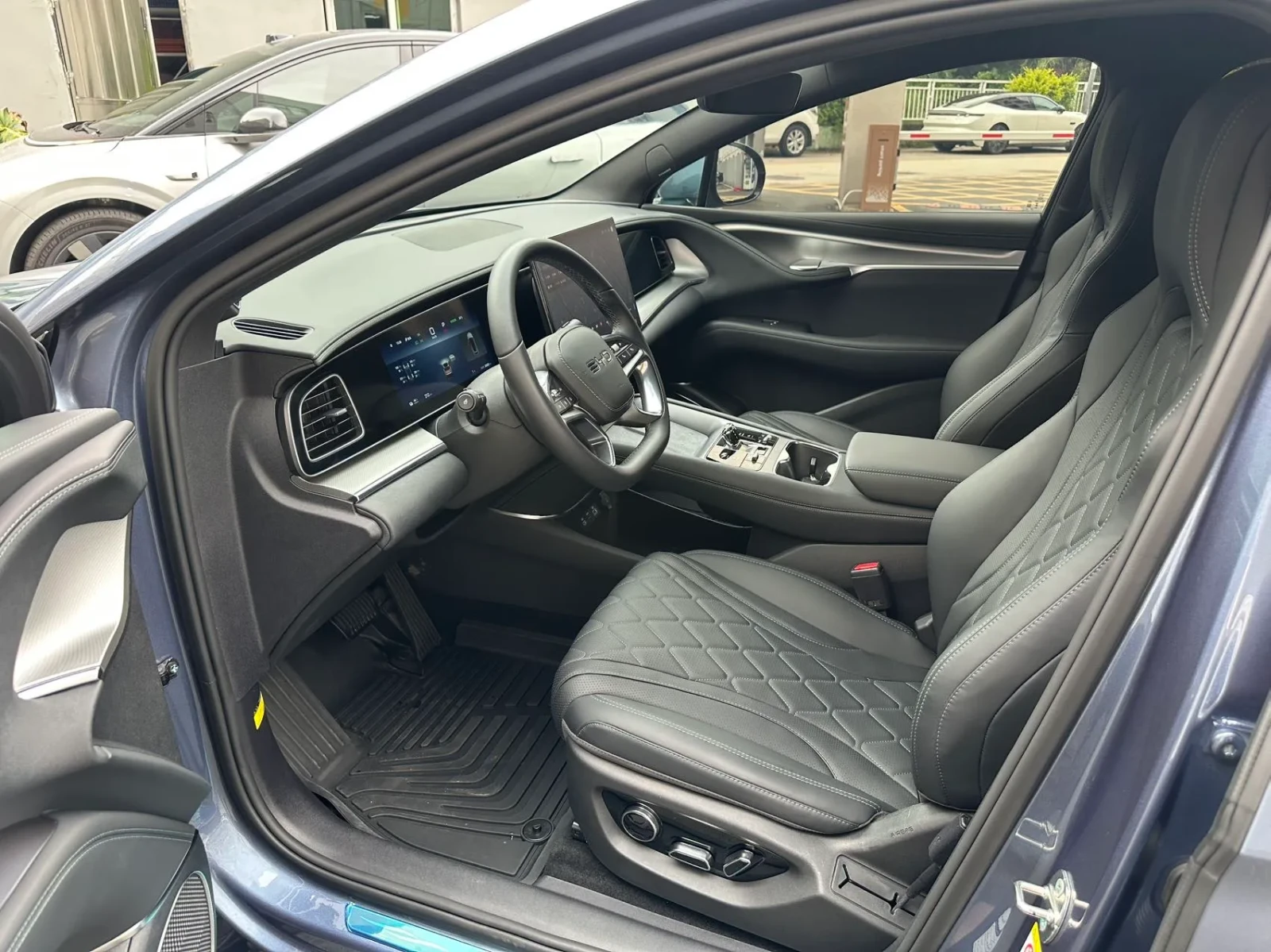 BYD Sealion 7 | 360 ������ | �������� | KEYLESS |  | Mobile.bg � ����������� 3