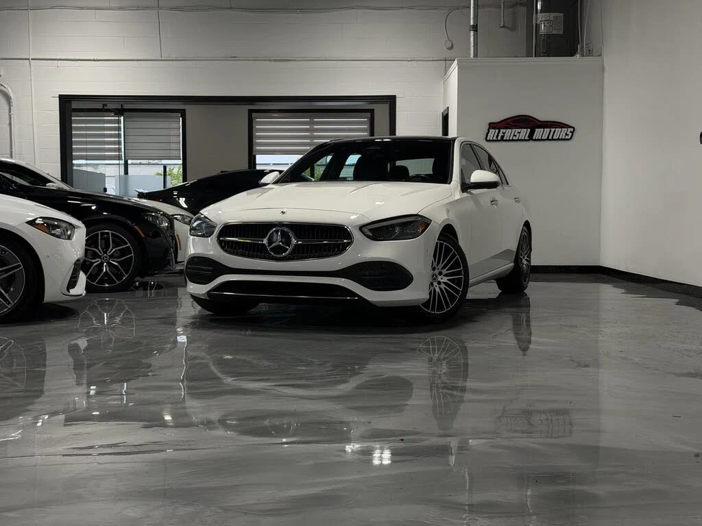 Mercedes-Benz C 300 4MATIC* ПАНОРАМА* 360 КАМЕРИ* ПОДГРЕВ* КРАЙНА ЦЕНА, снимка 2 - Автомобили и джипове - 56209131