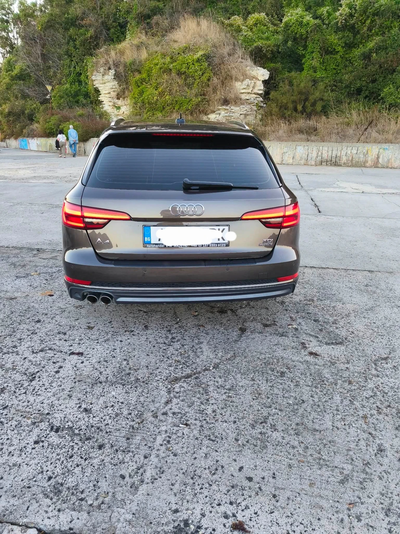 Audi A4 2.0TDI/190PS/QUATTRO/MATRIX/ VIRTUAL 3S-LINE , снимка 6 - Автомобили и джипове - 56330427