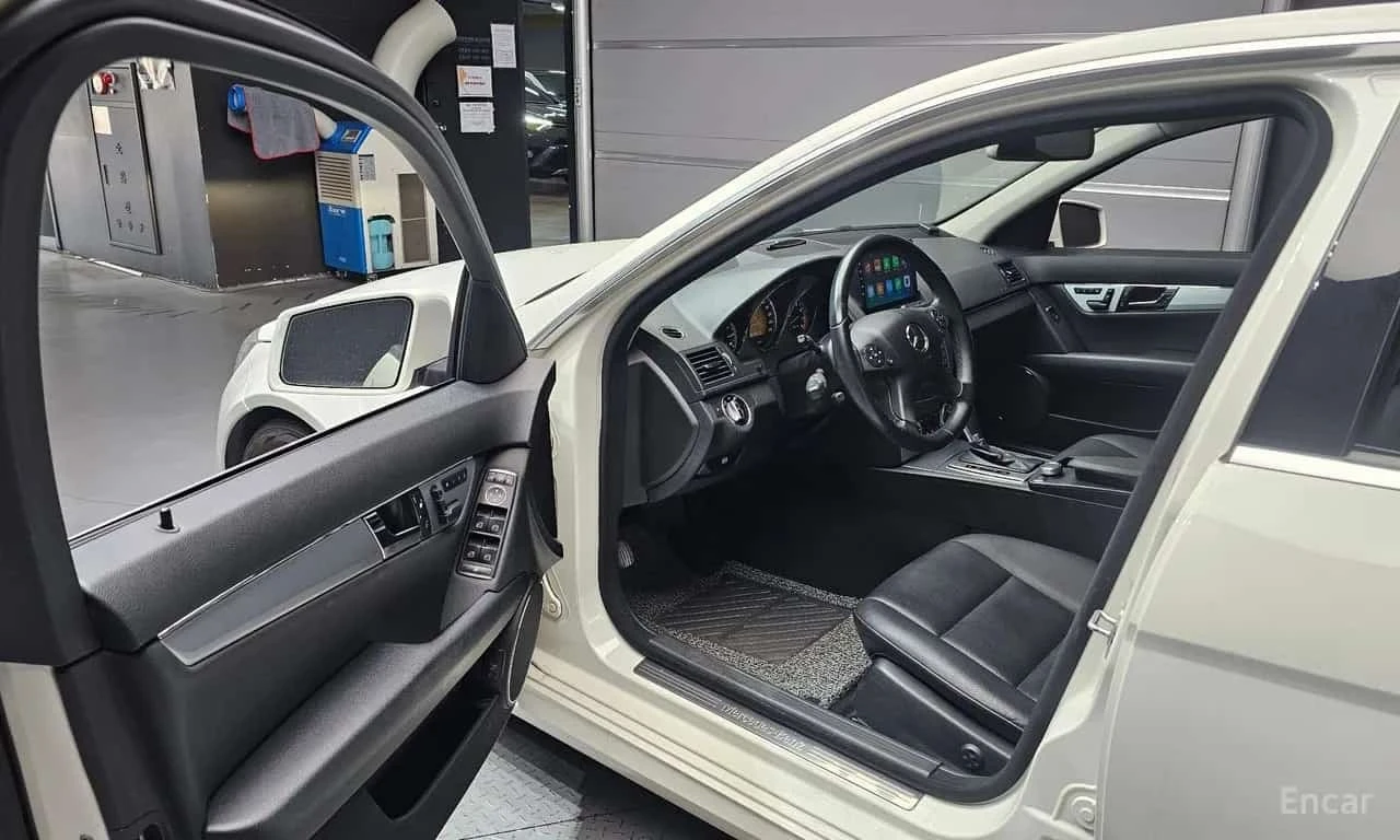 Mercedes-Benz C 200 * C200 CGI AVANTGARDE * ���� �� �� | Mobile.bg � ����������� 10