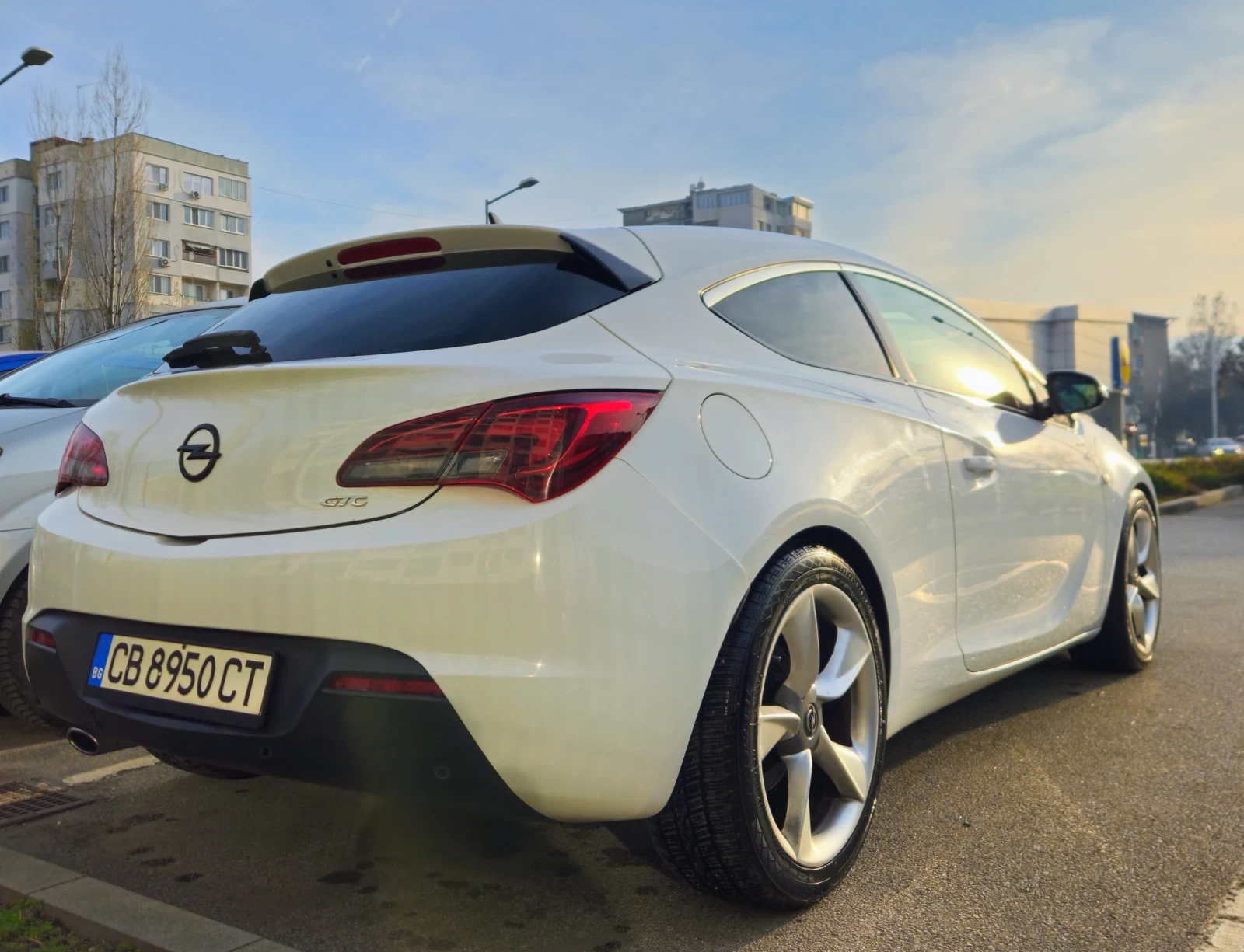 Opel Astra J GTC 2.0 DIESEL  | Mobile.bg � ����������� 7