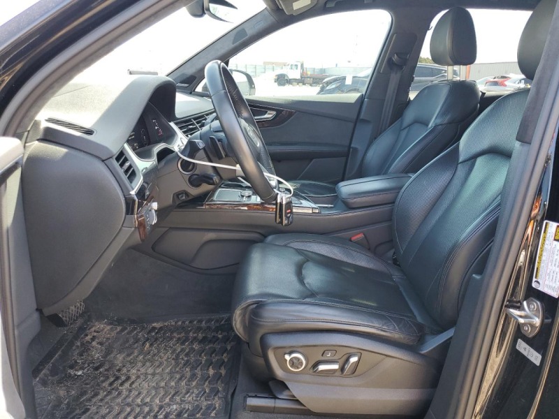 Audi Q7 PRESTIGE 3.0T обдухване* дистроник* дигитално табл, снимка 7 - Автомобили и джипове - 46443284