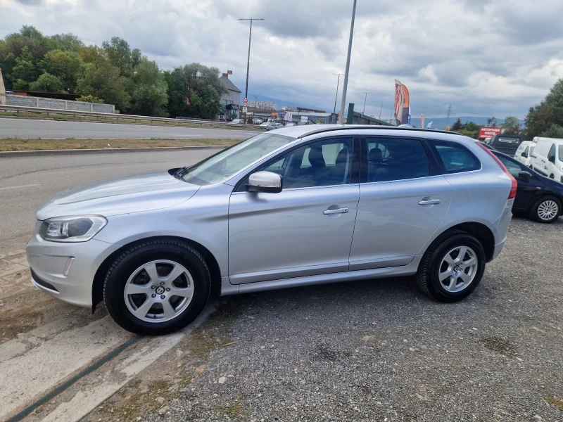 Volvo XC60 2.4D 181HP.4x4 SUMUM ITALIA, снимка 5 - Автомобили и джипове - 52261731