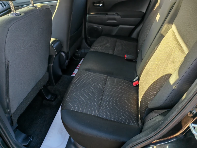 Mitsubishi ASX 1.6 i, снимка 10 - Автомобили и джипове - 53263790