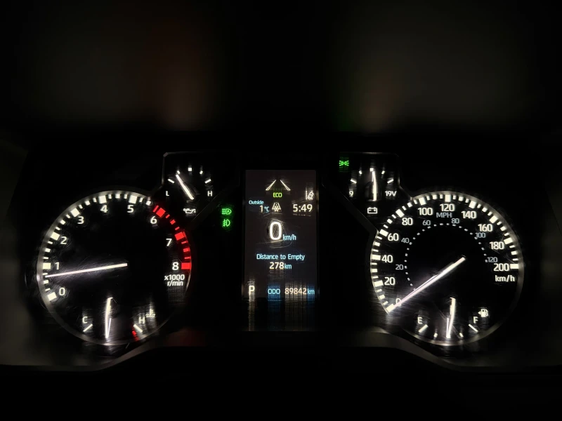 Toyota Tundra - TRD - SR5 - 4x4 - Keyless - Camera - Navi - , снимка 9 - Автомобили и джипове - 53360034