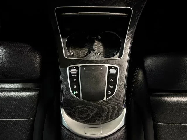 Mercedes-Benz GLC GLC 300 4MATIC, снимка 10 - Автомобили и джипове - 55602397