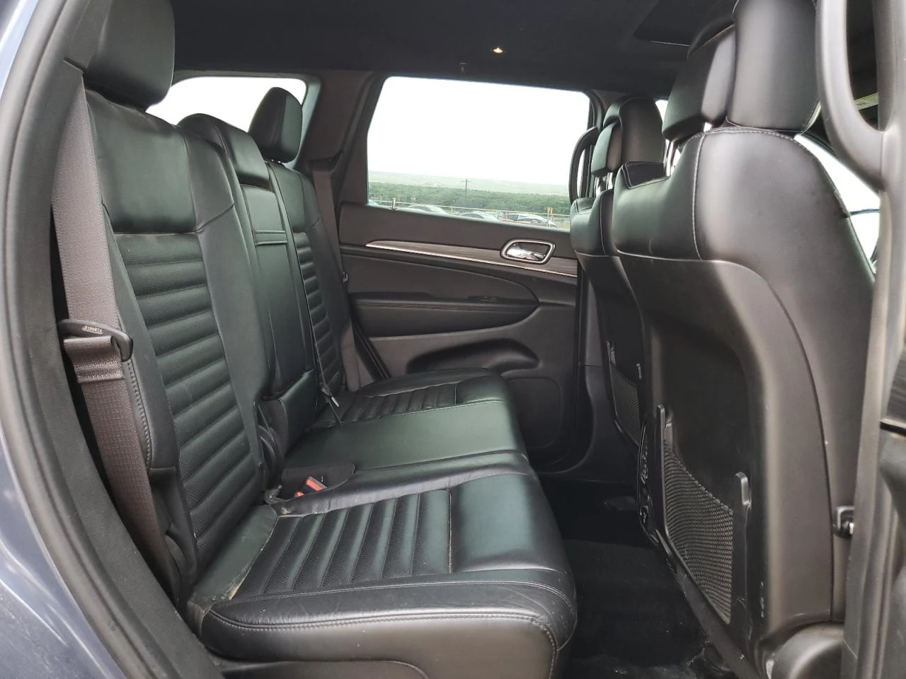 Jeep Grand cherokee Limited X 4x4 - изображение 7