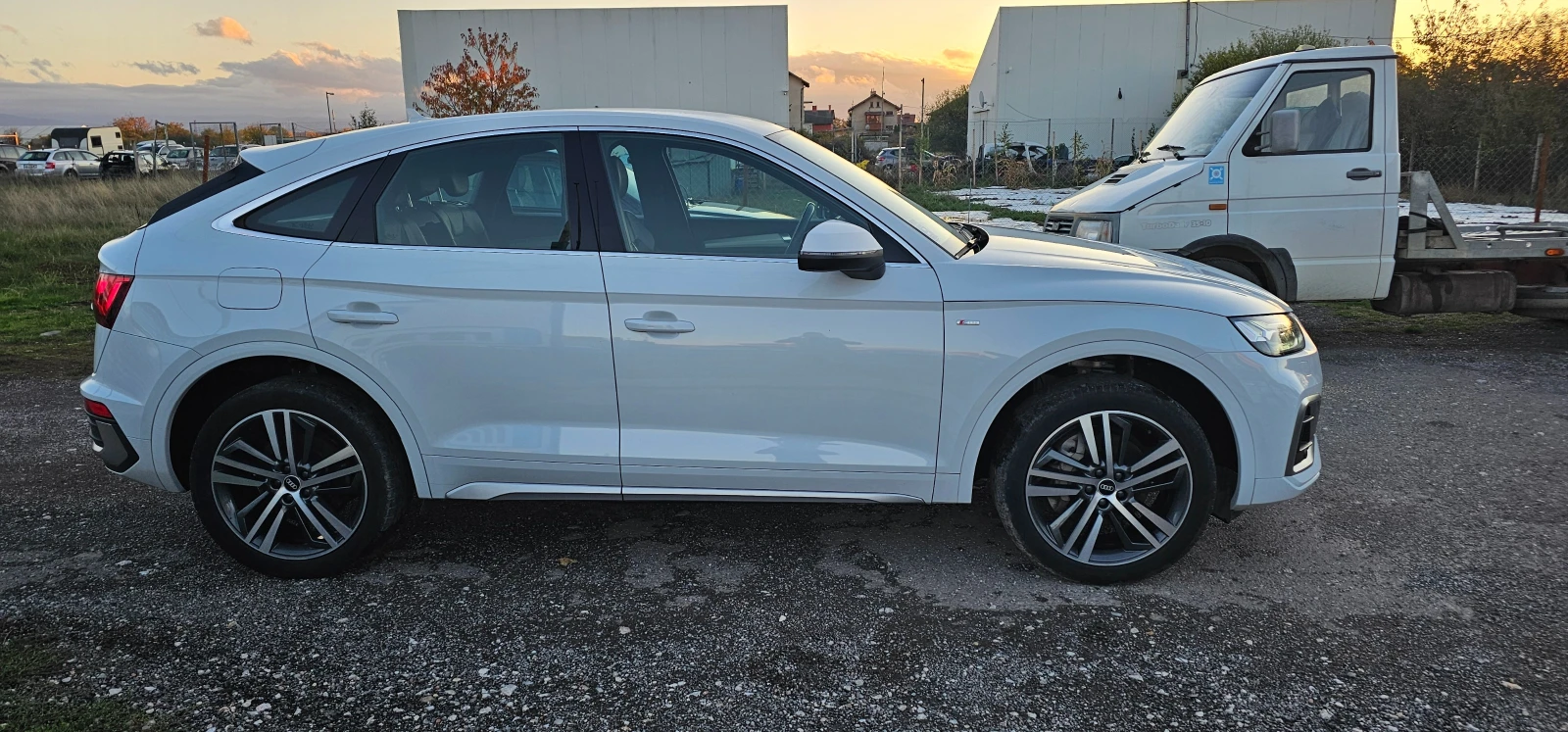 Audi Q5 Sportback S-LINE Virtual - изображение 5