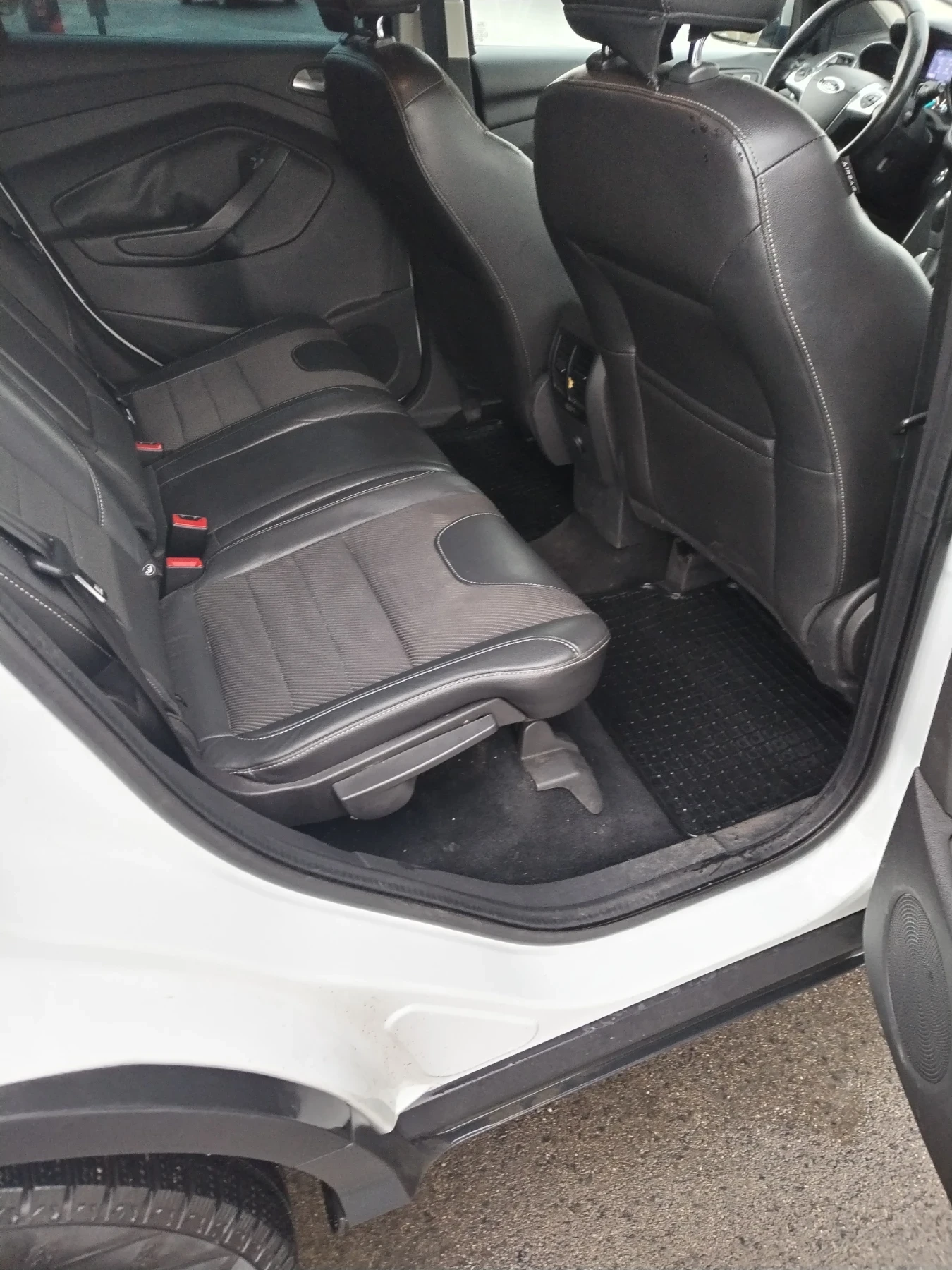 Ford Kuga 4x4.2000-163кс. - изображение 9