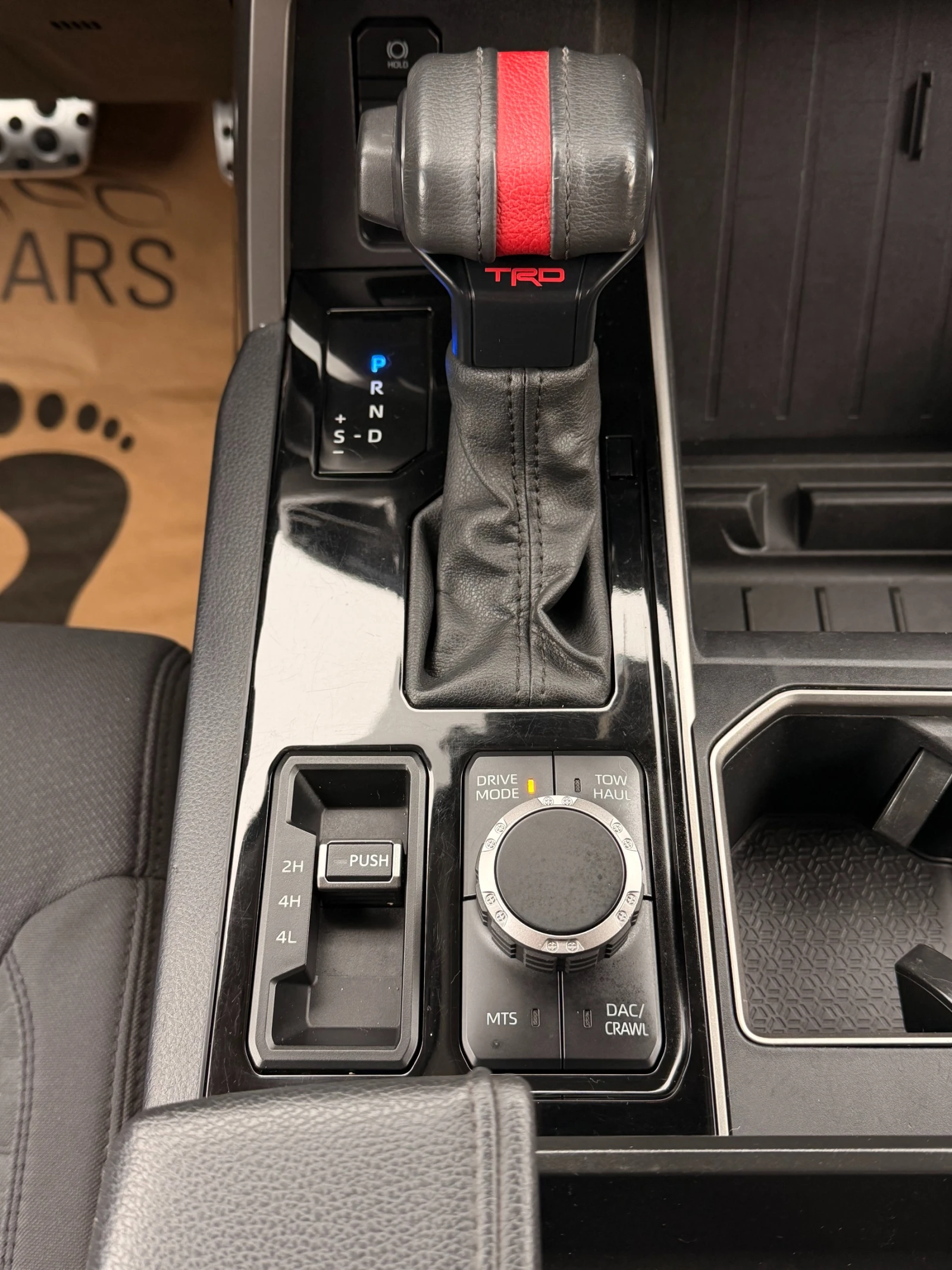 Toyota Tundra - TRD - SR5 - 4x4 - Keyless - Camera - Navi -  | Mobile.bg � ����������� 11