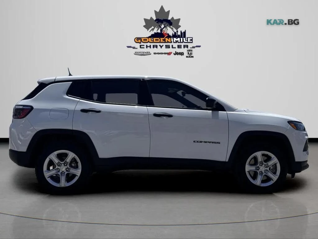 Jeep Compass Sport 4WD* AвтоКредит* (ЦЕНА ДО БГ), снимка 3 - Автомобили и джипове - 55254127