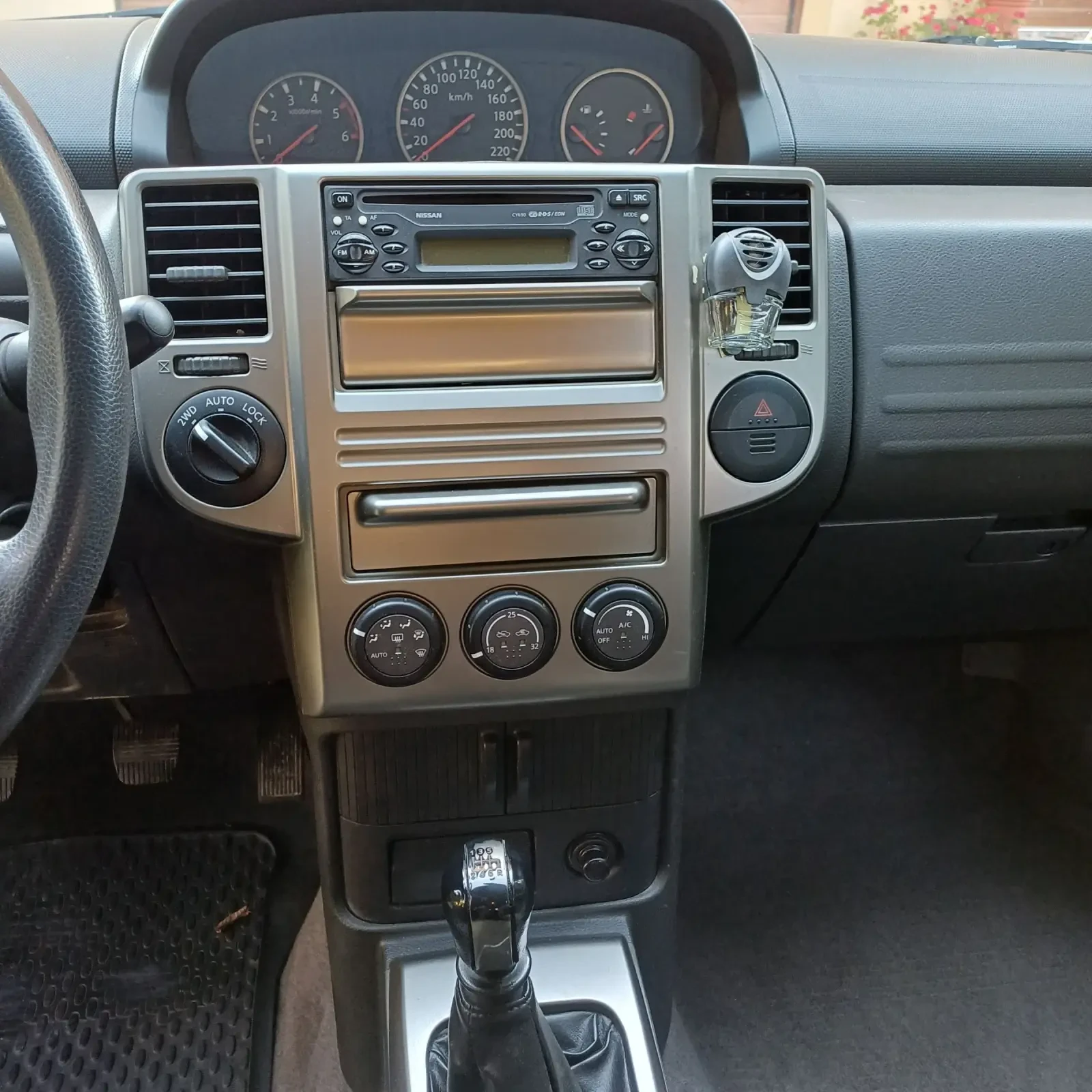 Nissan X-trail 4х4. 6 скорости, снимка 7 - Автомобили и джипове - 55288511