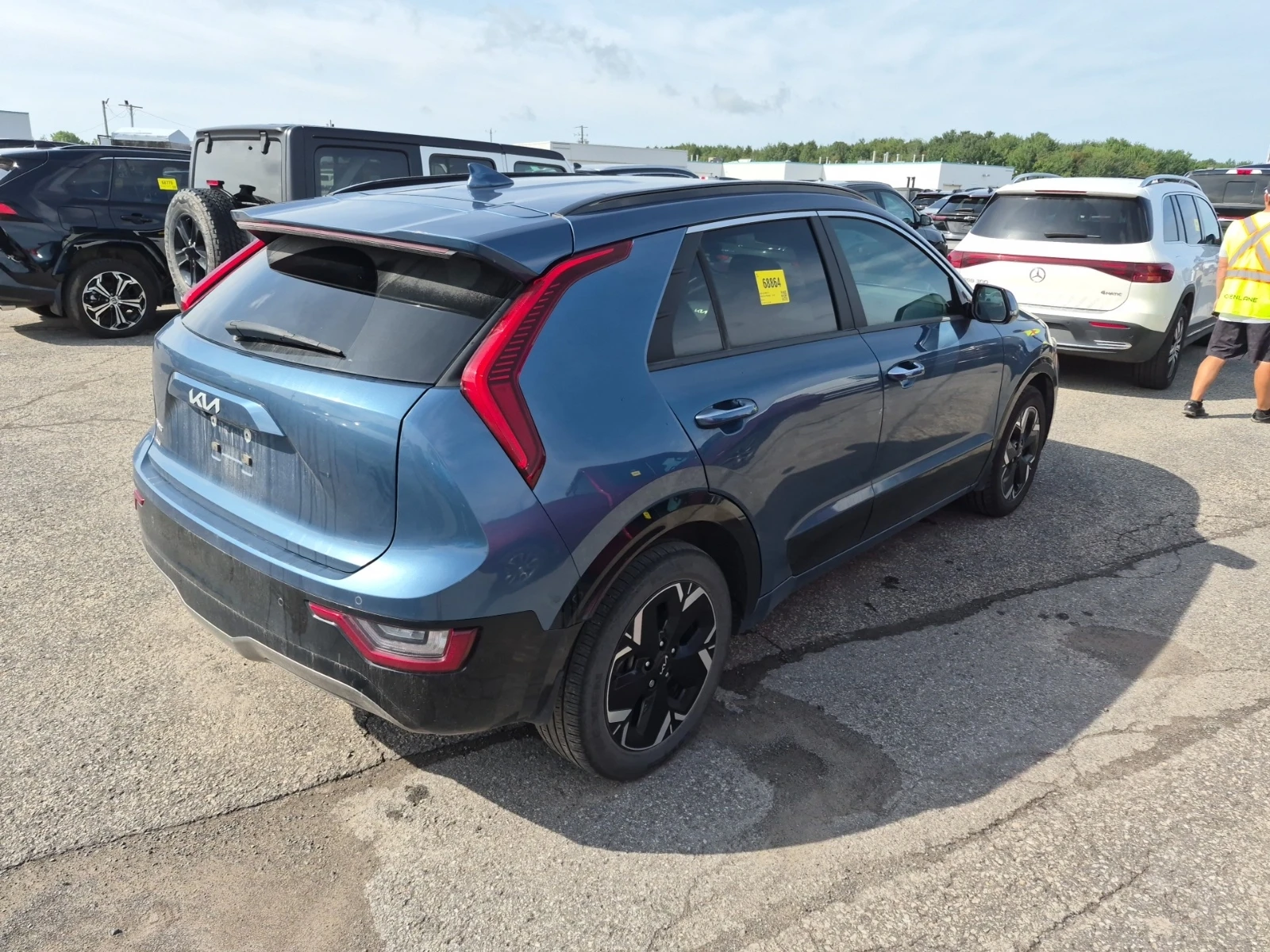 Kia Niro Limited, снимка 3 - Автомобили и джипове - 55875333