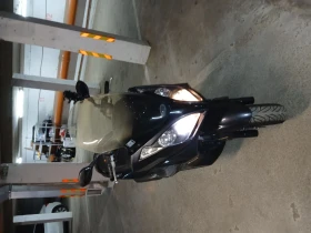 Kymco Downtown TOP състояние нови гуми Mishelin Реални 11400км, снимка 10