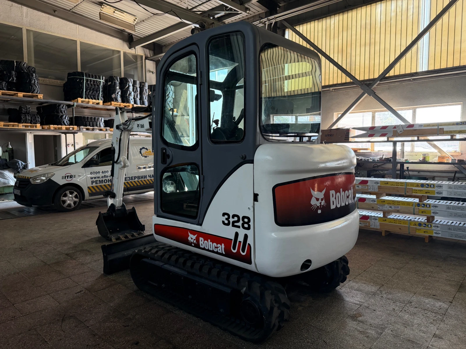 Багер Bobcat 328 G, снимка 2 - Индустриална техника - 55619526