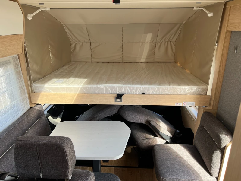 Кемпер HYMER / ERIBA BMC I  600, 3500 kg. Klima, SAT, SLS-шаси  , снимка 12 - Каравани и кемпери - 50702873