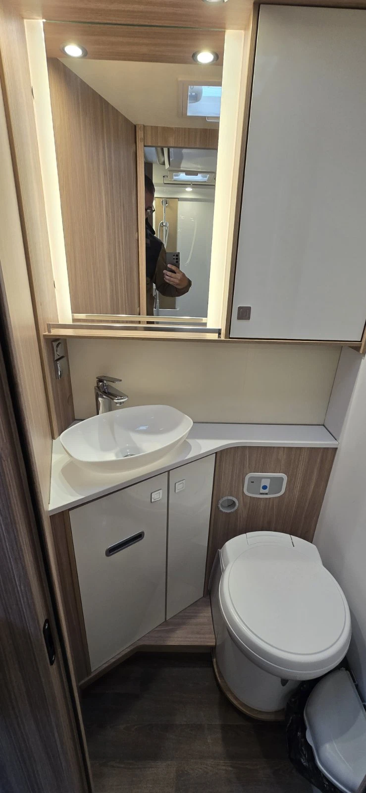  Burstner Delfin 727 | Mobile.bg   16