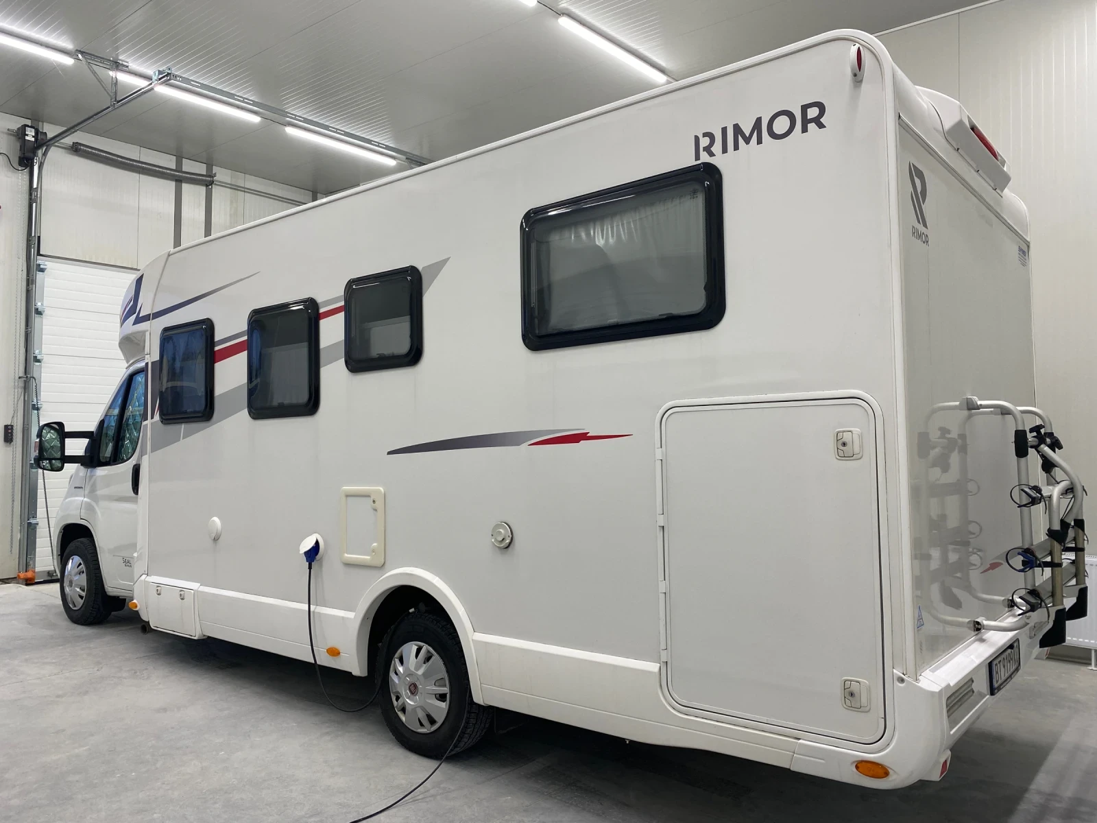 Кемпер Rimor Seal 95Plus - изображение 3